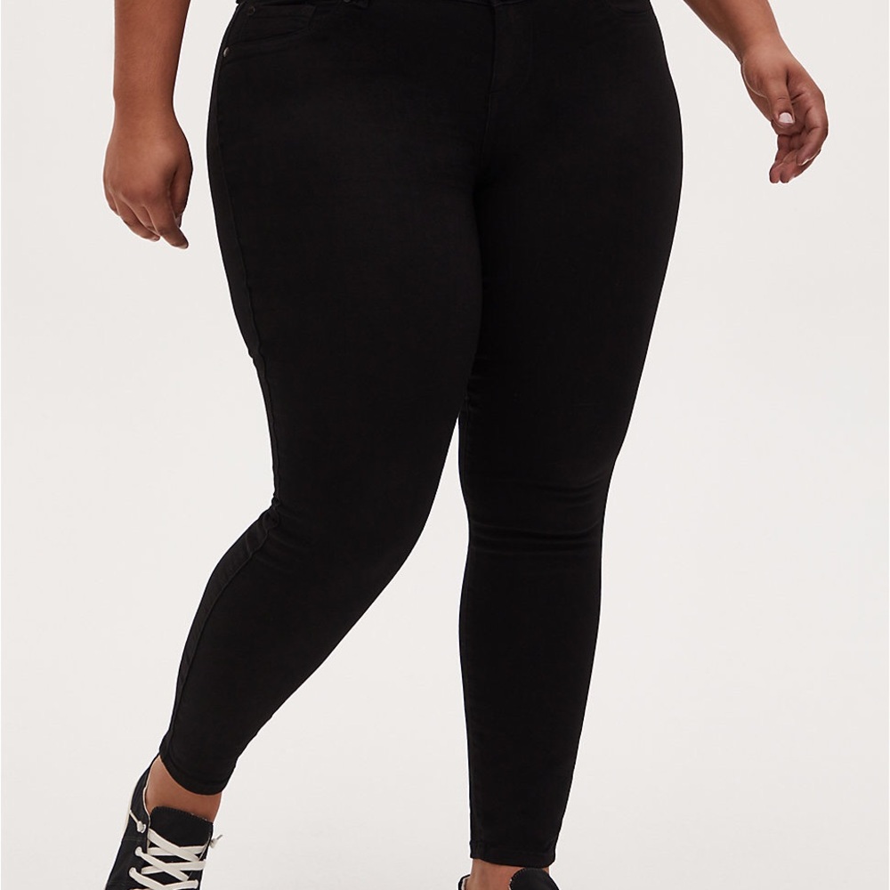 Black super stretch Torrid Jeggings Sz 20T